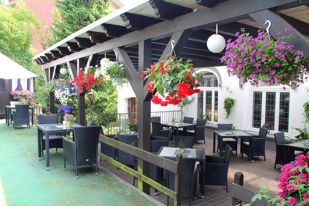 Haus Kastanienhof Hotel Mülheim an der Ruhr Buitenkant foto