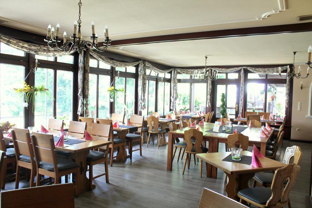 Haus Kastanienhof Hotel Mülheim an der Ruhr Buitenkant foto